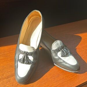 Silvia Fiorentina Tassel loafers- black & white